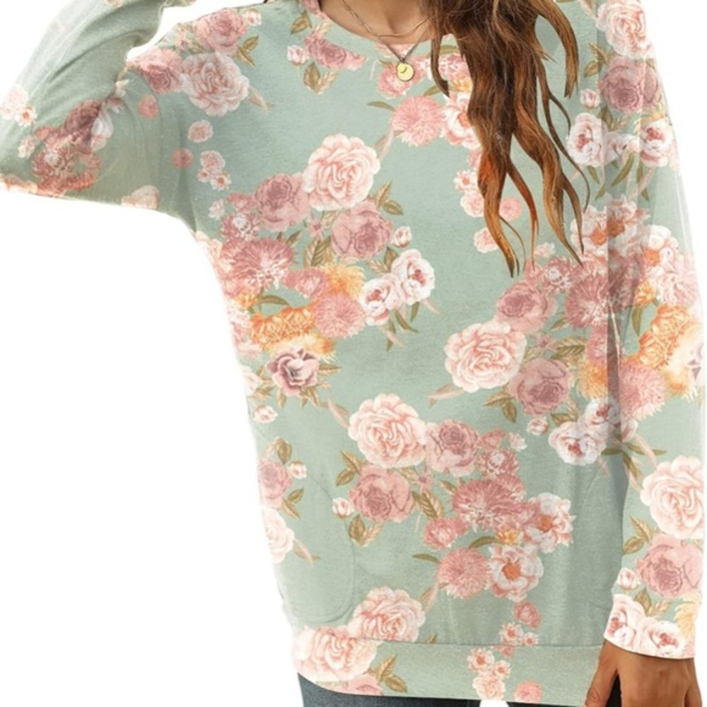 Hount Women’s Small Floral Print Breathable Long Sleeve Top